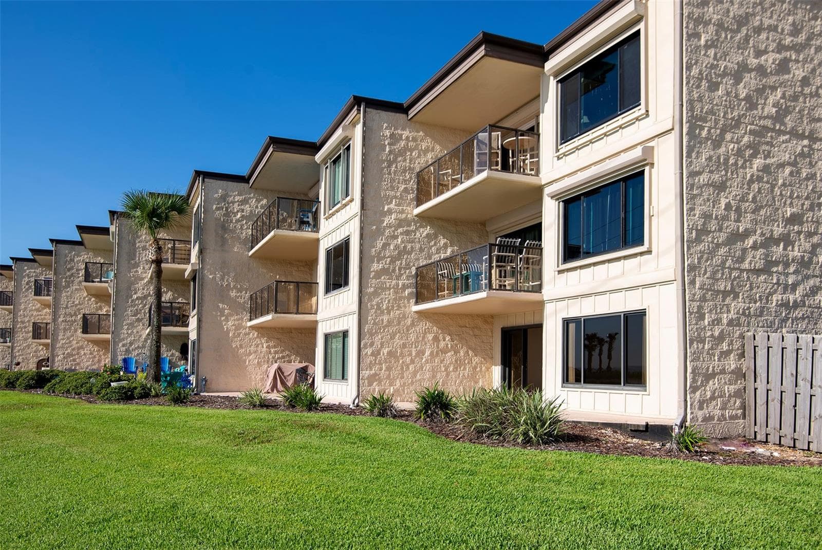 Condominium at 2600 OCEAN SHORE BLVD #111, ORMOND BEACH, photo 40 of 45