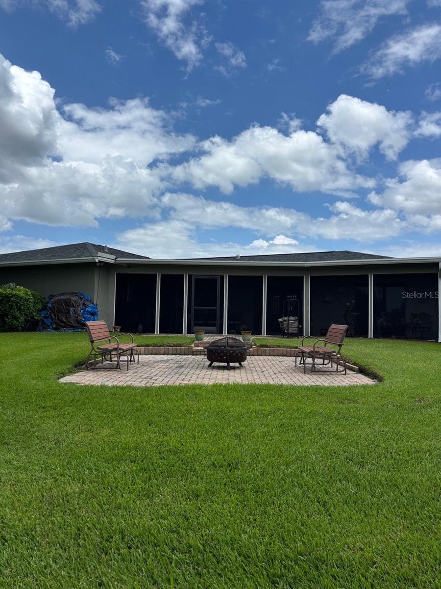 Single Family Residence at 17071 WATERS EDGE CIR, NORTH FORT MYERS, photo 33 of 36