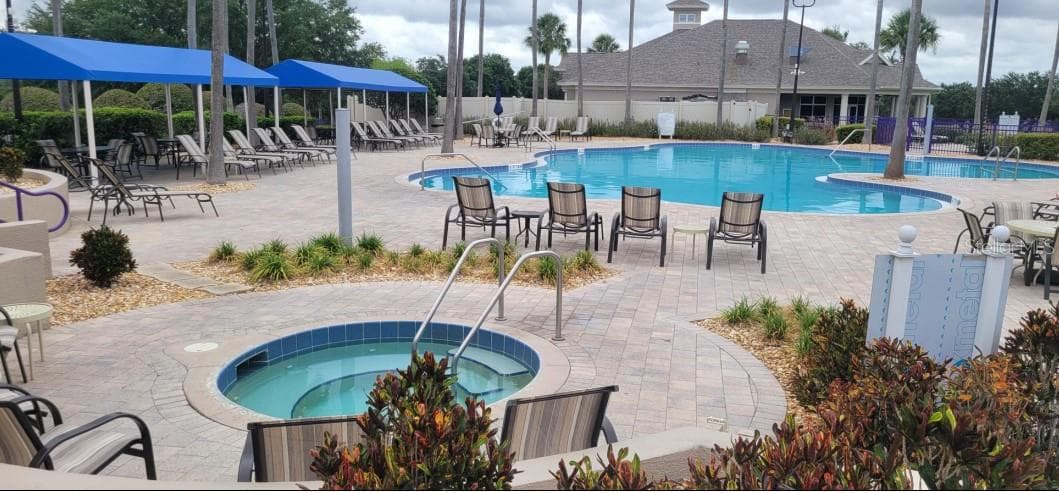 Pool and Spa - 4048 GREYSTONE DR, CLERMONT