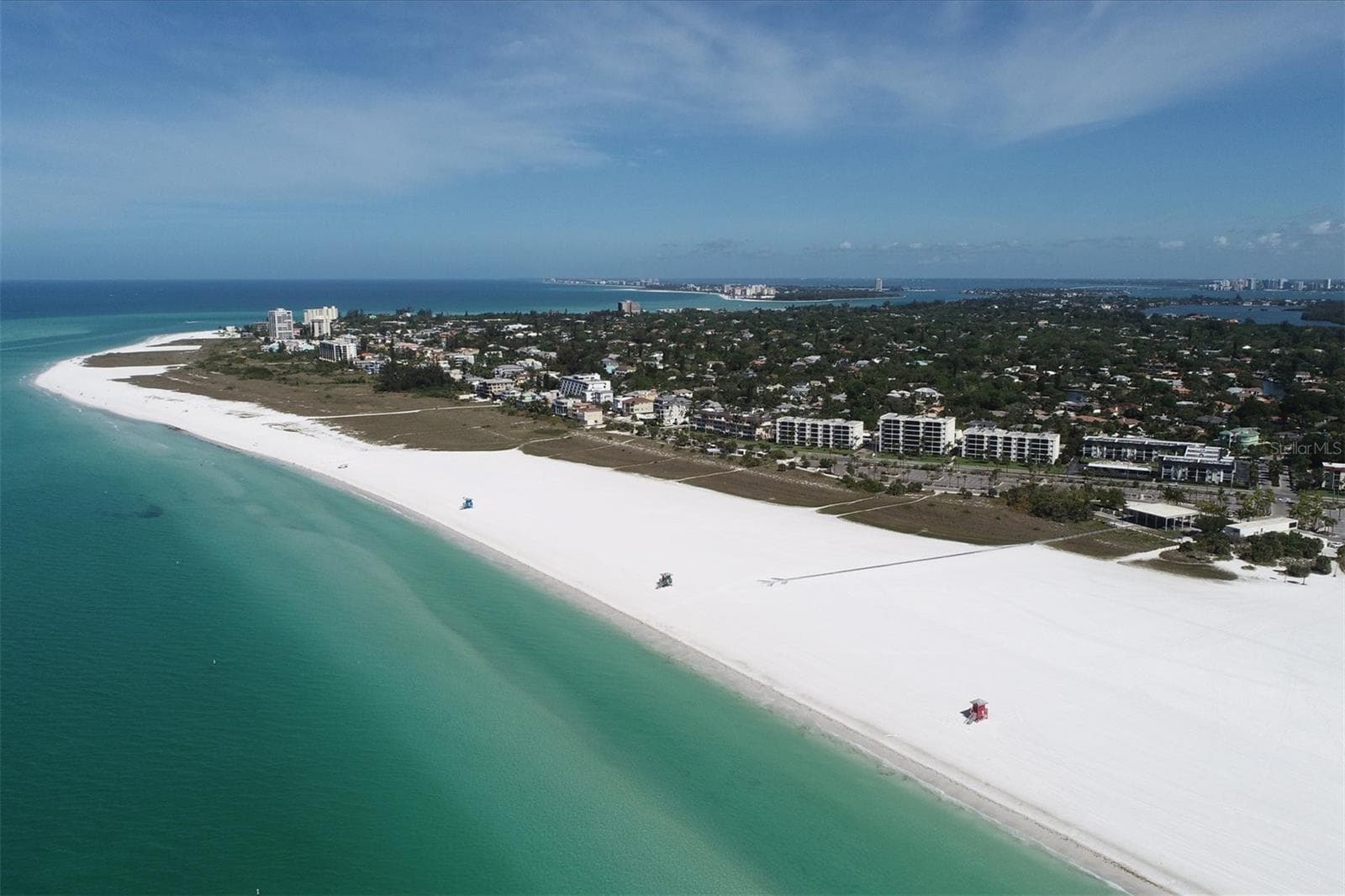 Just a few miles to Siesta Key! - 2809 SWIFTON DR #4, SARASOTA