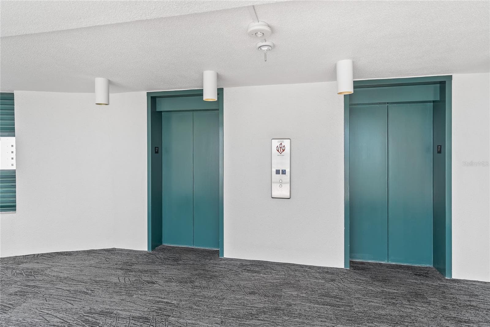 Condominium at 888 BOULEVARD OF THE ARTS #1705, SARASOTA, photo 66 of 72