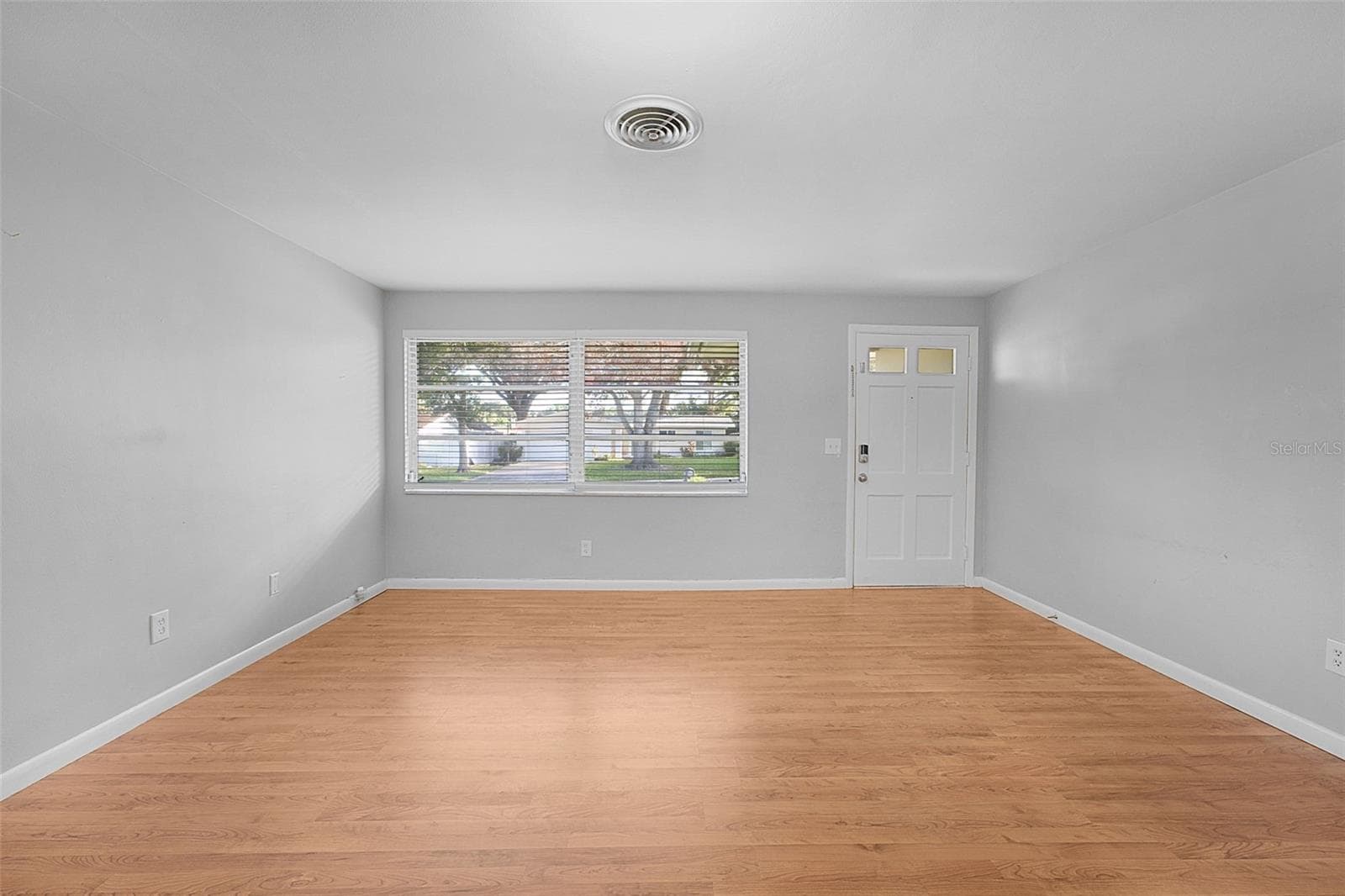 Family room - 1387 BELLEVUE BLVD, CLEARWATER