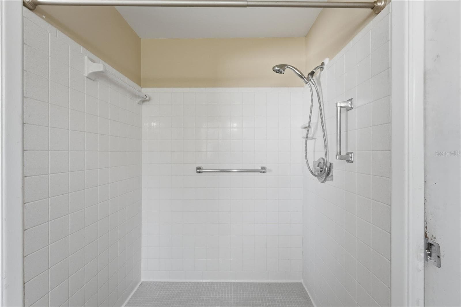 Primary bathroom - 1387 BELLEVUE BLVD, CLEARWATER