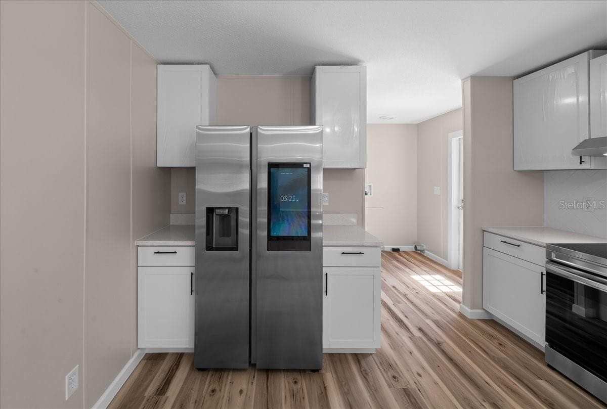 Manufactured Home at 38 SE 70TH CIR, OCALA, photo 9 of 49