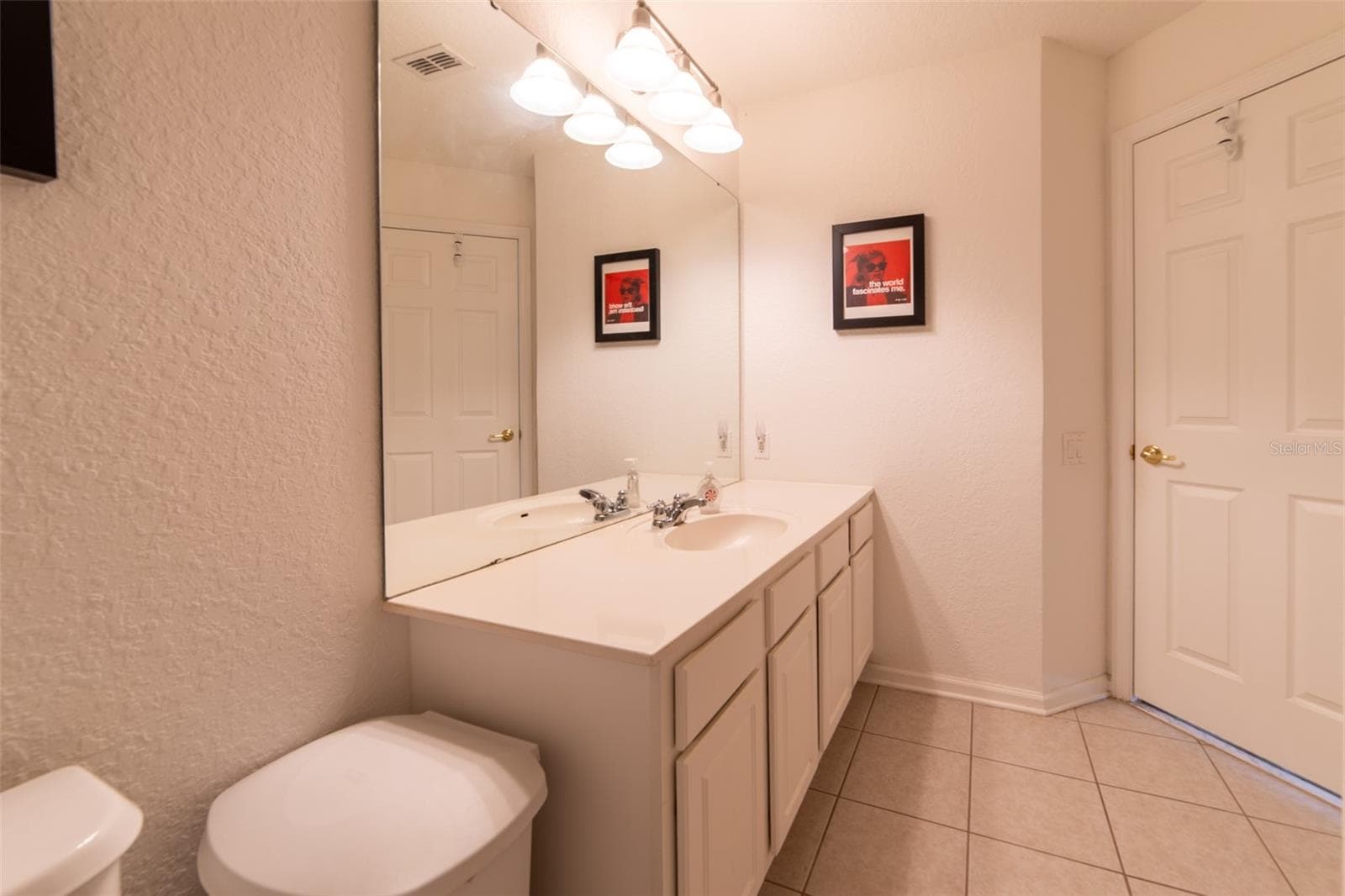Townhouse at 974 ENCLAIR ST, ORLANDO, photo 13 of 49