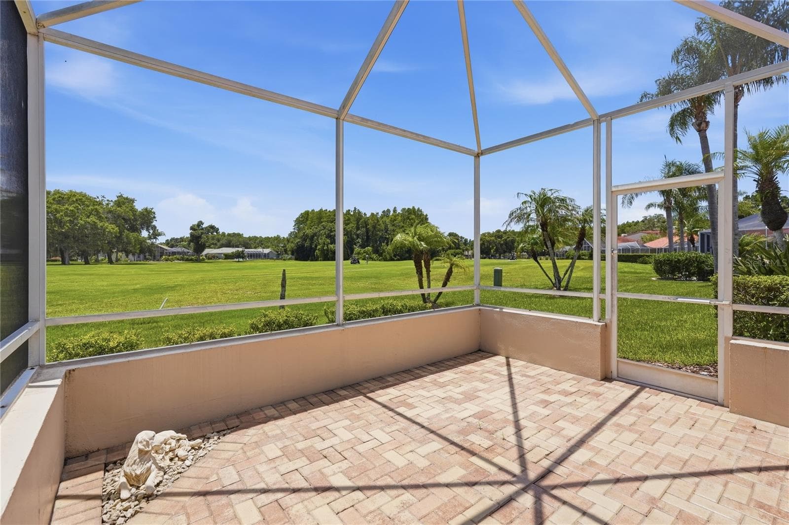 Lanai - 1063 DARTFORD DR, TARPON SPRINGS