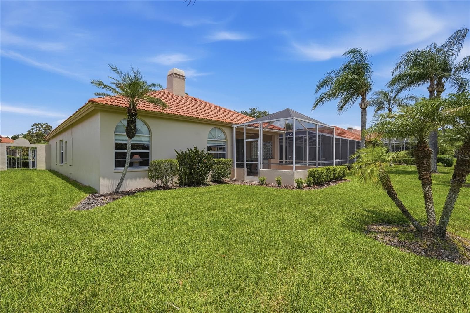 Back of Home - 1063 DARTFORD DR, TARPON SPRINGS