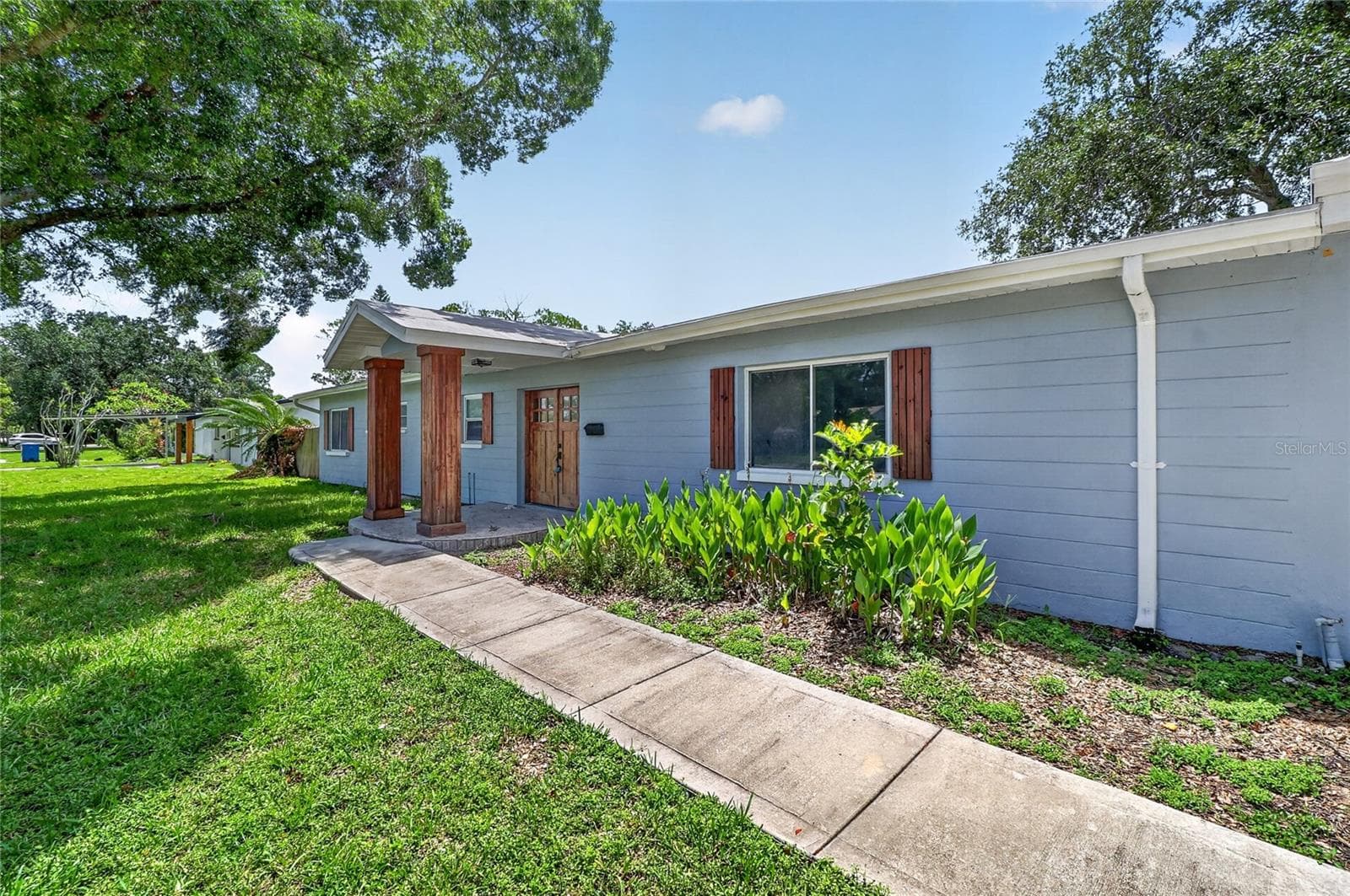 Single Family Residence at 120 81ST AVE NE, ST PETERSBURG, photo 2 of 56