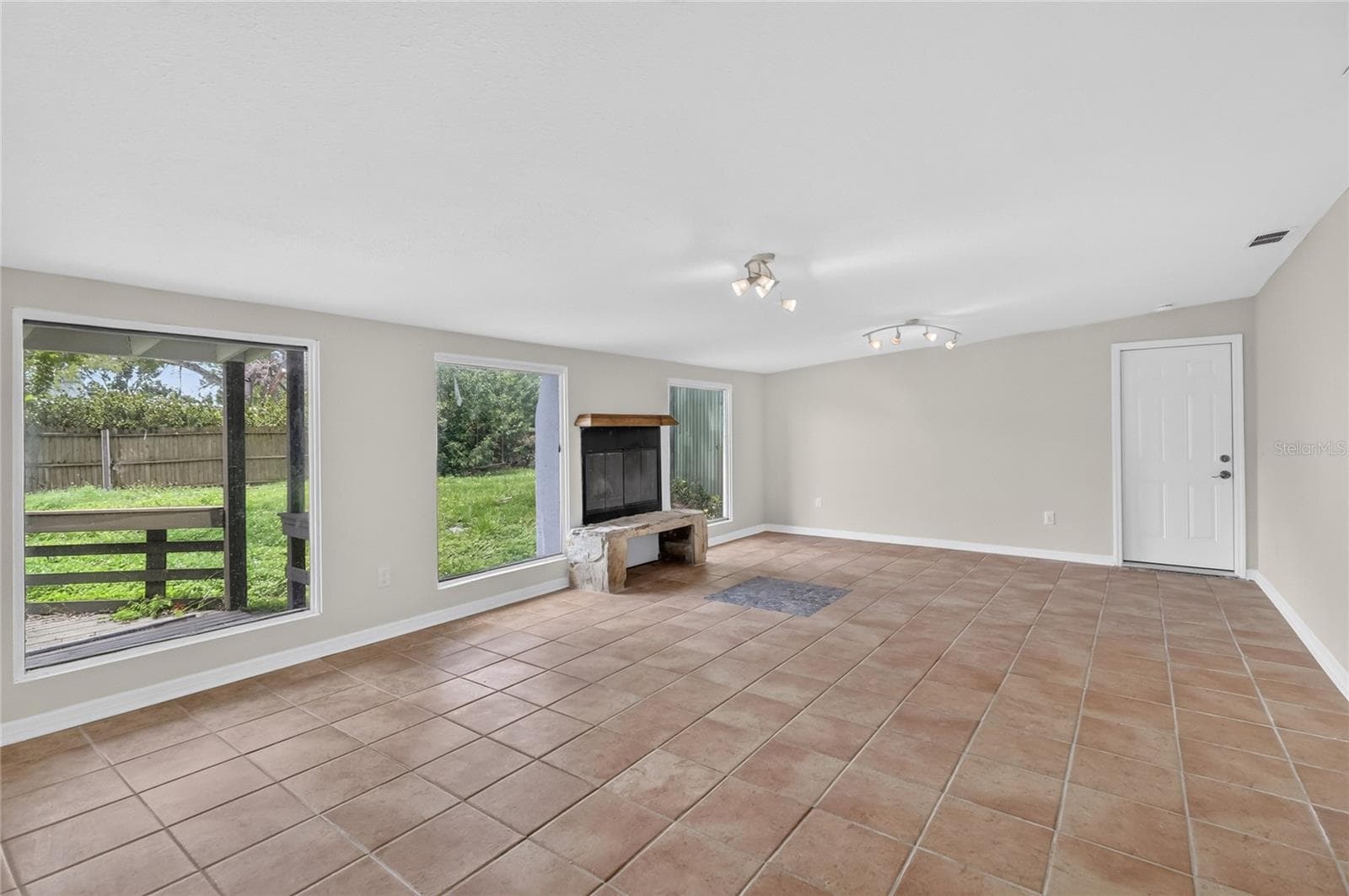 Single Family Residence at 120 81ST AVE NE, ST PETERSBURG, photo 12 of 56