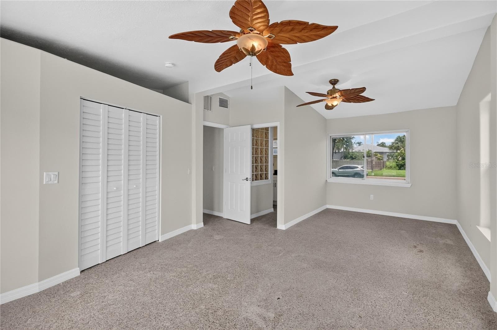 Master bedroom - 120 81ST AVE NE, ST PETERSBURG