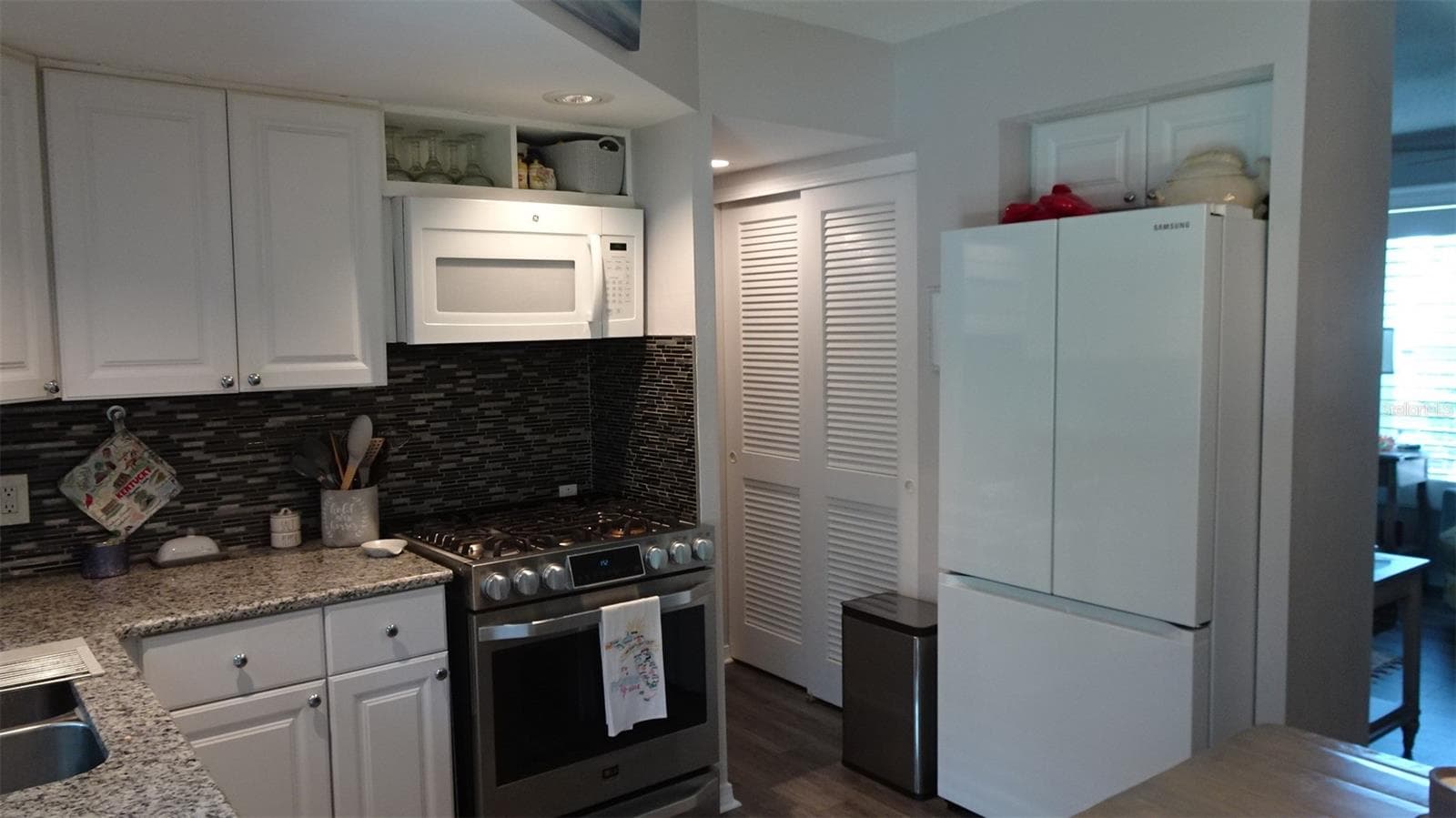 Condominium at 7868 40TH AVE N #7868, ST PETERSBURG, photo 28 of 48