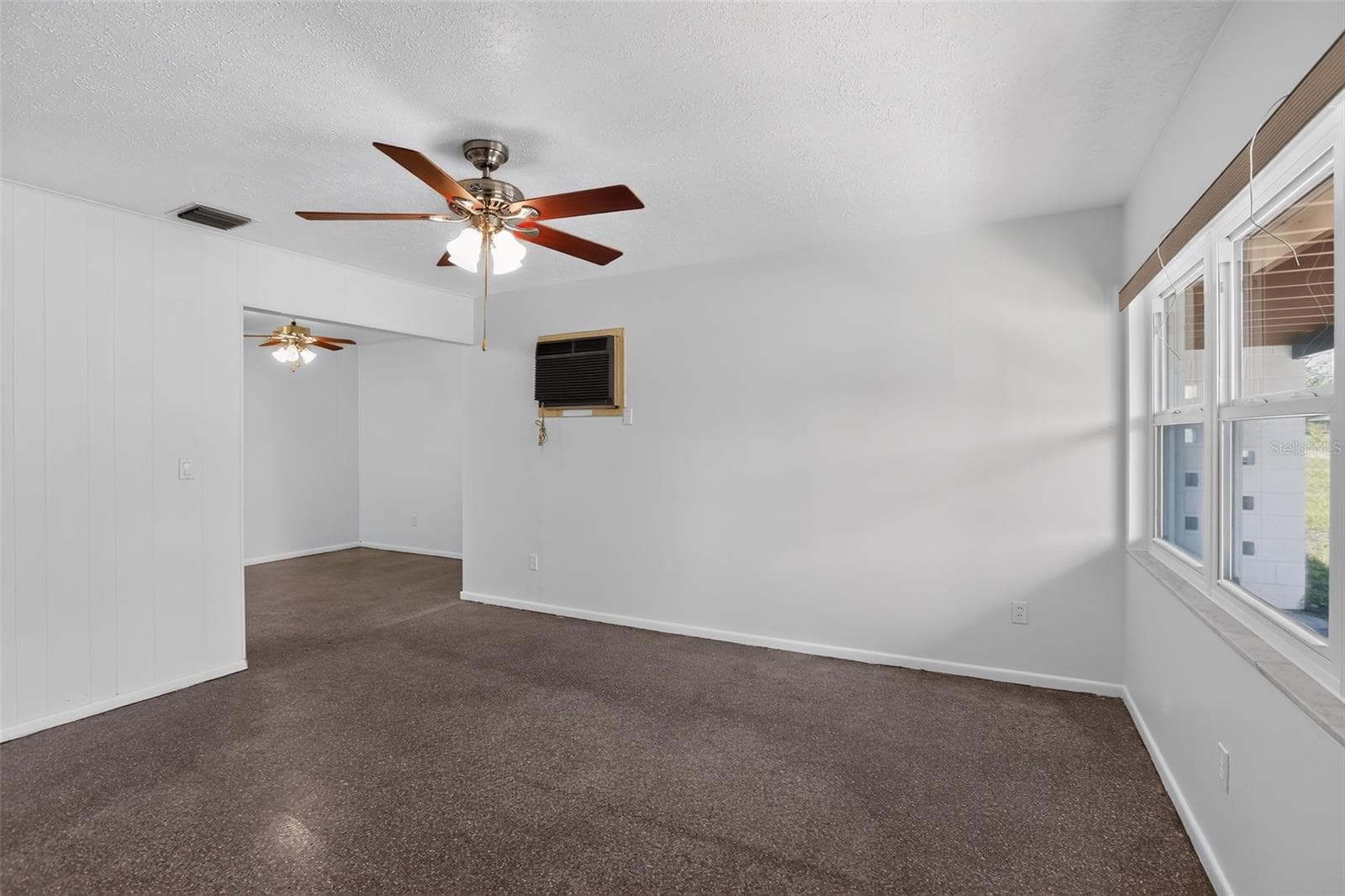 Single Family Residence at 6120 W RIDGEWOOD AVE, ORLANDO, photo 10 of 30
