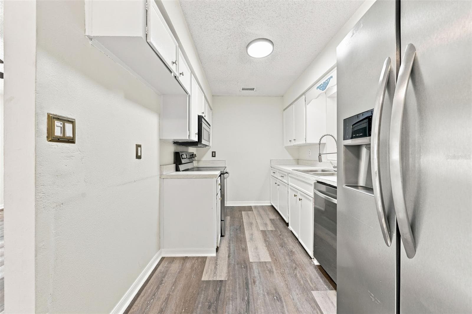 Single Family Residence at 3104 GARDEN RD, EUSTIS, photo 10 of 53