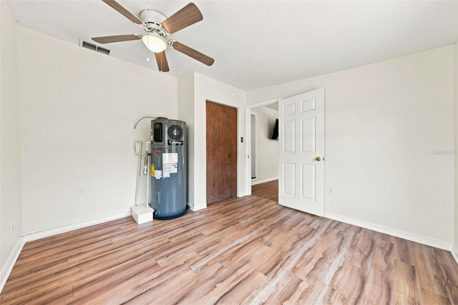 Single Family Residence at 3104 GARDEN RD, EUSTIS, photo 28 of 53