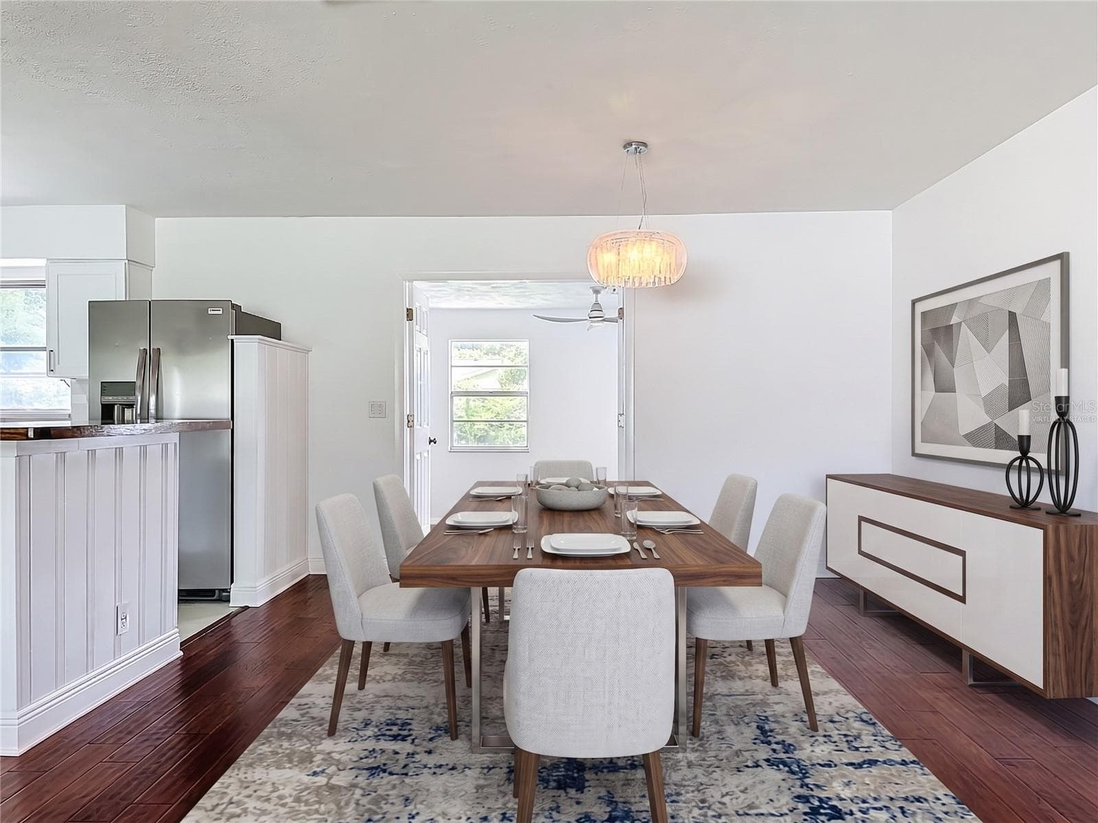 virtually staged - 514 W HILDA DR, BRANDON