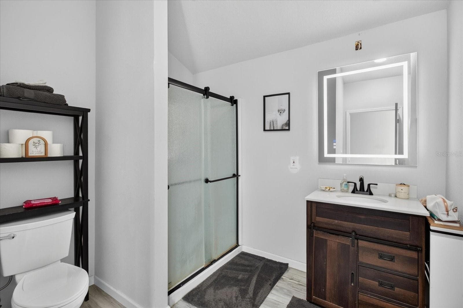 Single Family Residence at 3274 N BRAVO DR, BEVERLY HILLS, photo 37 of 40