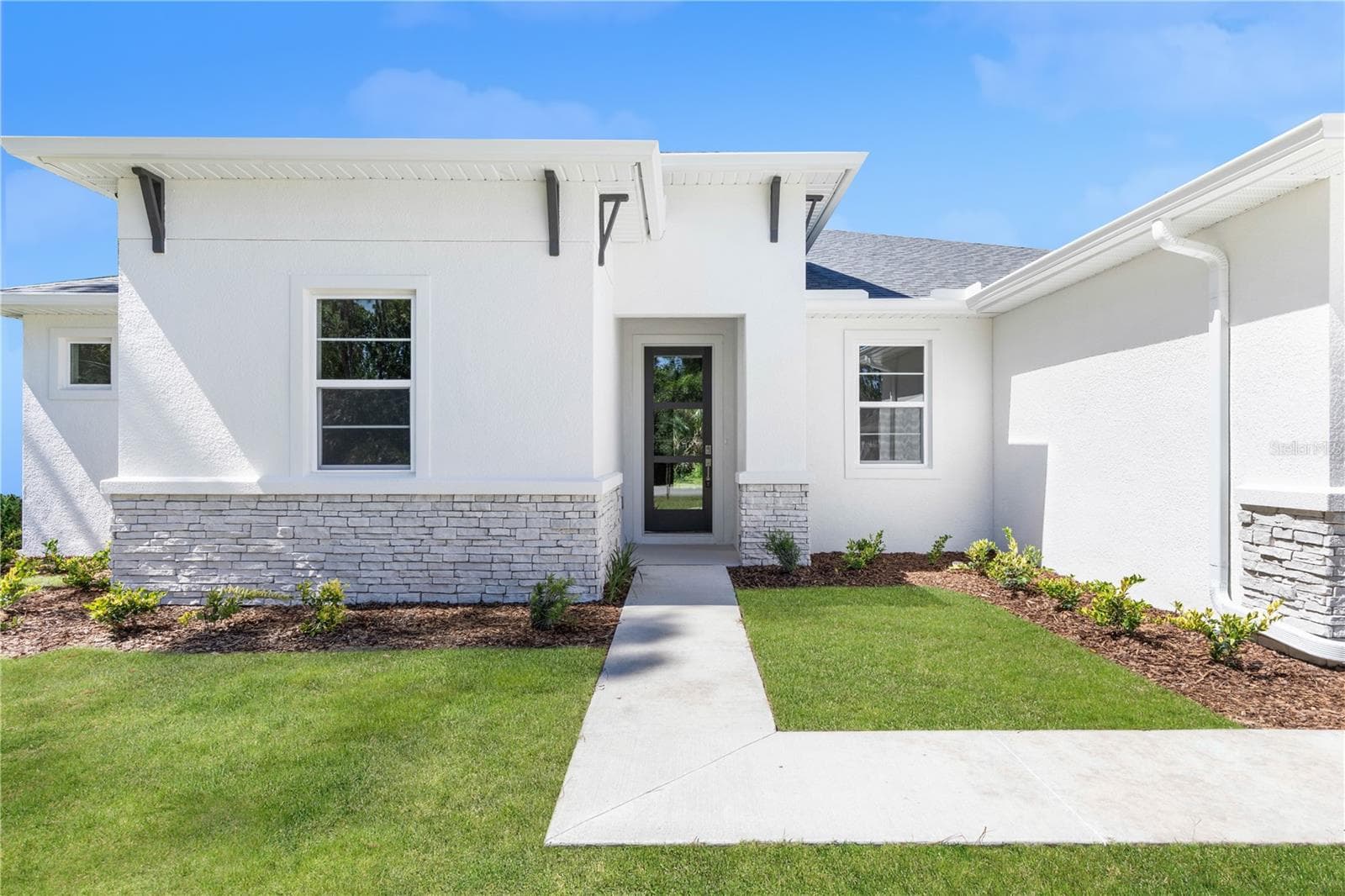 Single Family Residence at 13 SW 34TH PL, CAPE CORAL, photo 3 of 26