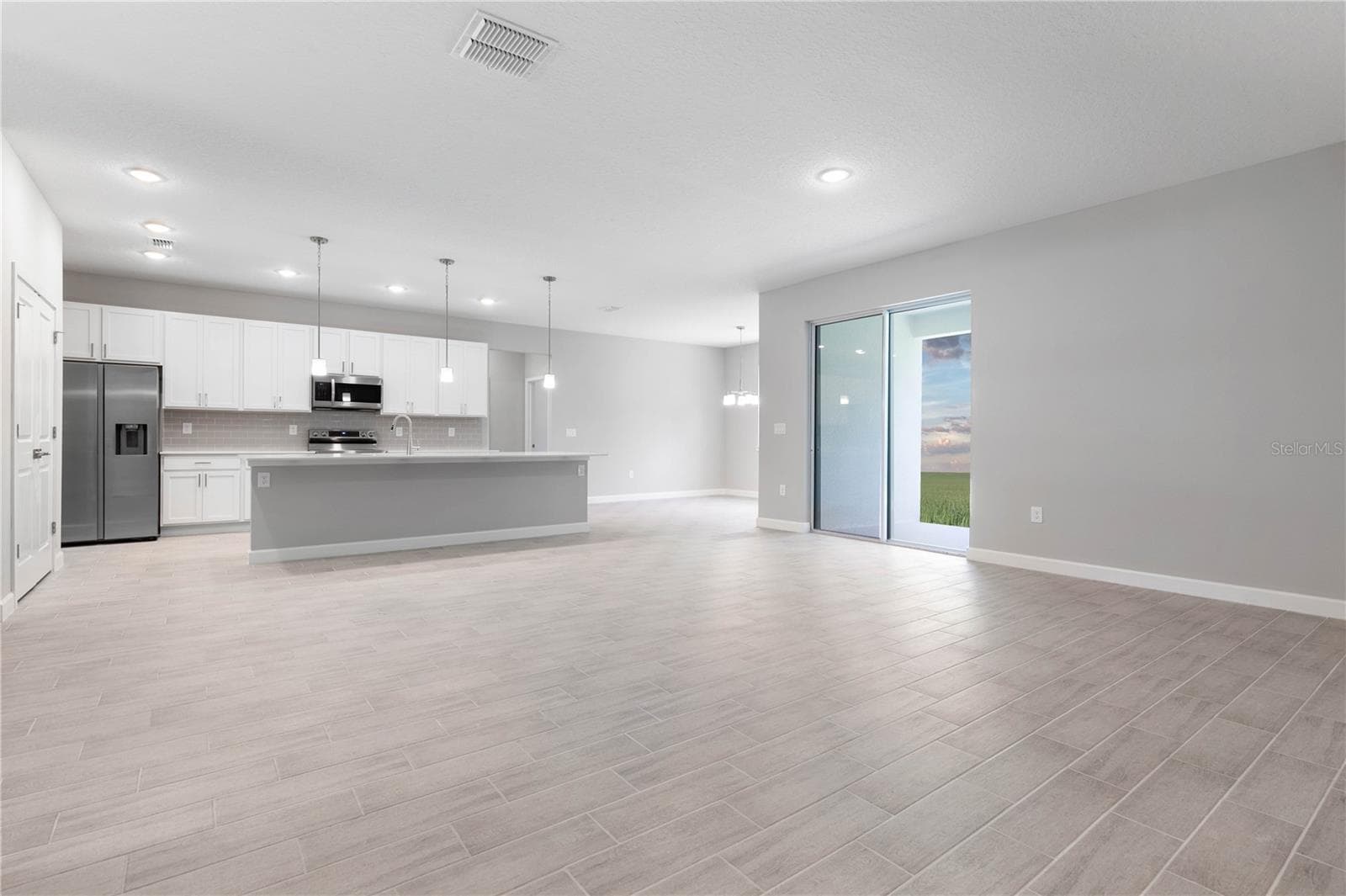 Single Family Residence at 13 SW 34TH PL, CAPE CORAL, photo 8 of 26