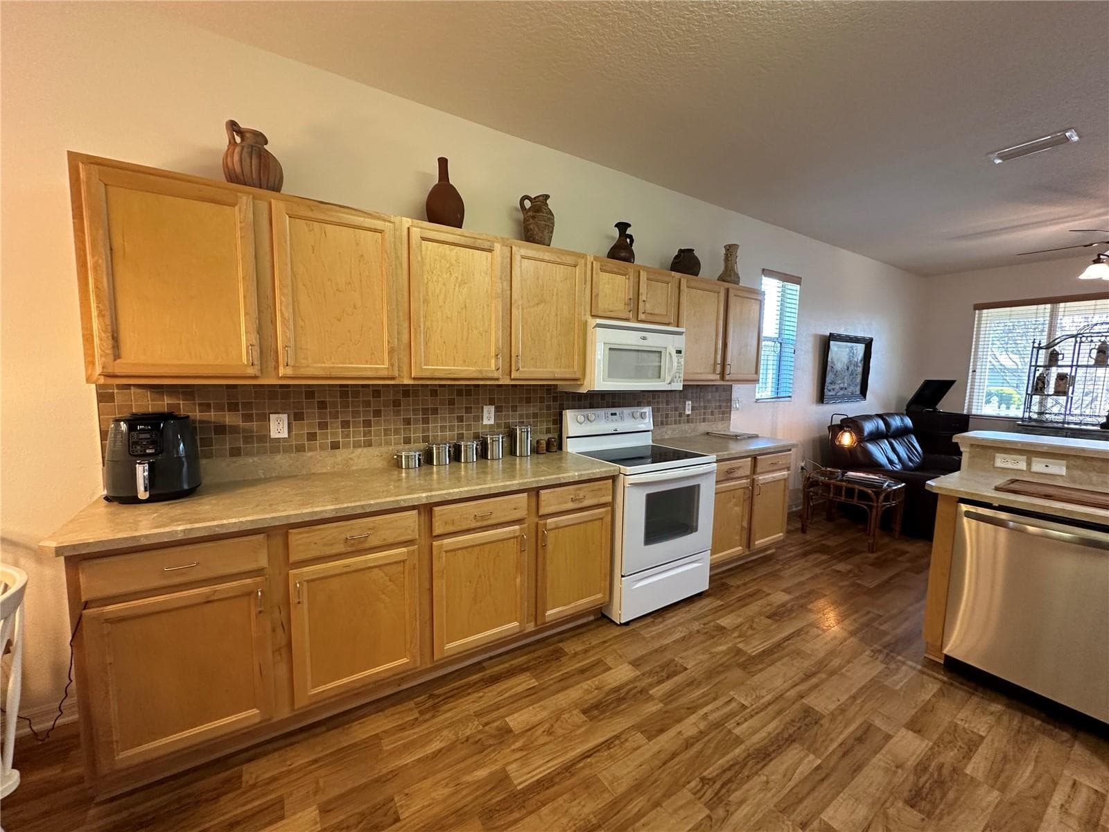 Single Family Residence at 9053 SW 103RD AVE, OCALA, photo 16 of 32