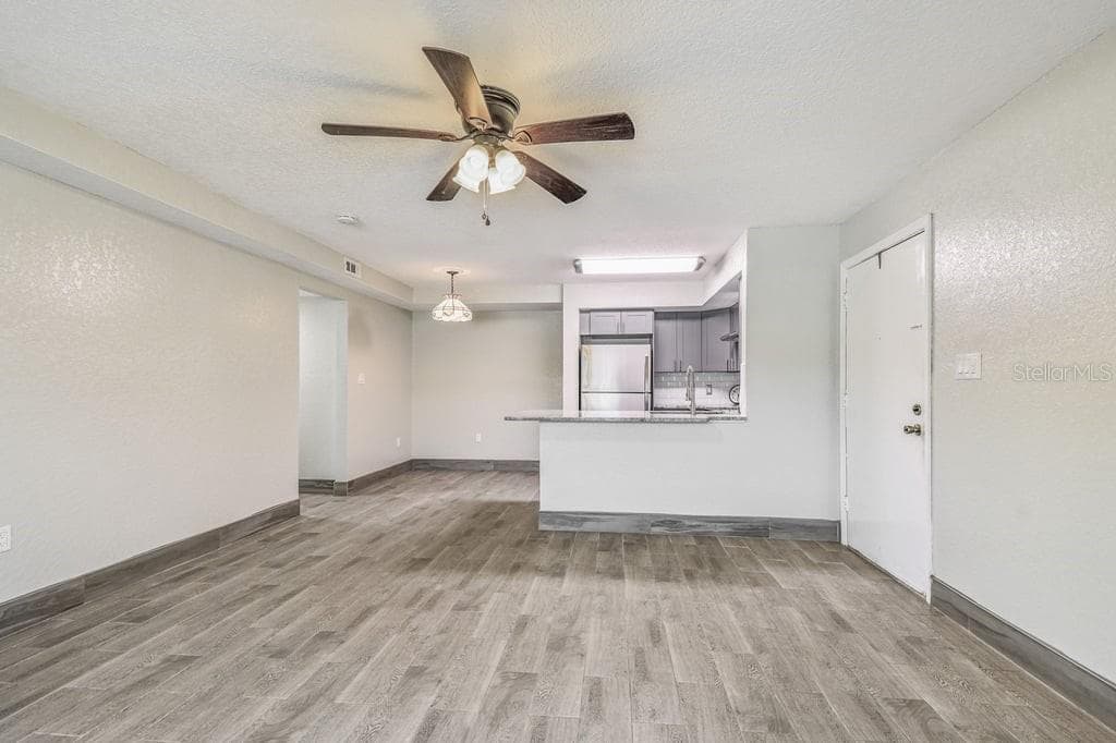 Condominium at 5111 AMULET DR #104, NEW PORT RICHEY, photo 6 of 15
