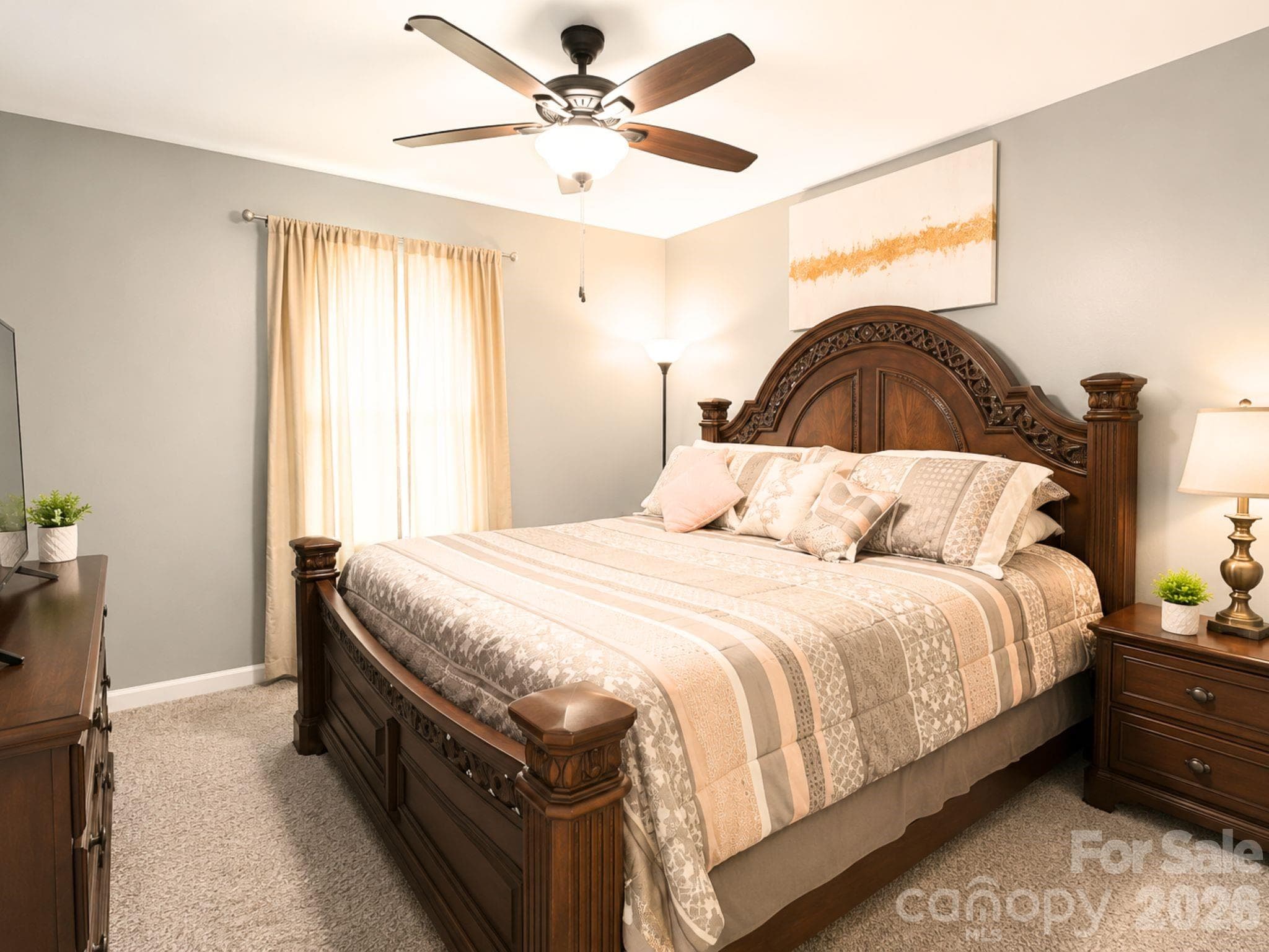 Primary bedroom - 2109 Fernwood Drive, Shelby