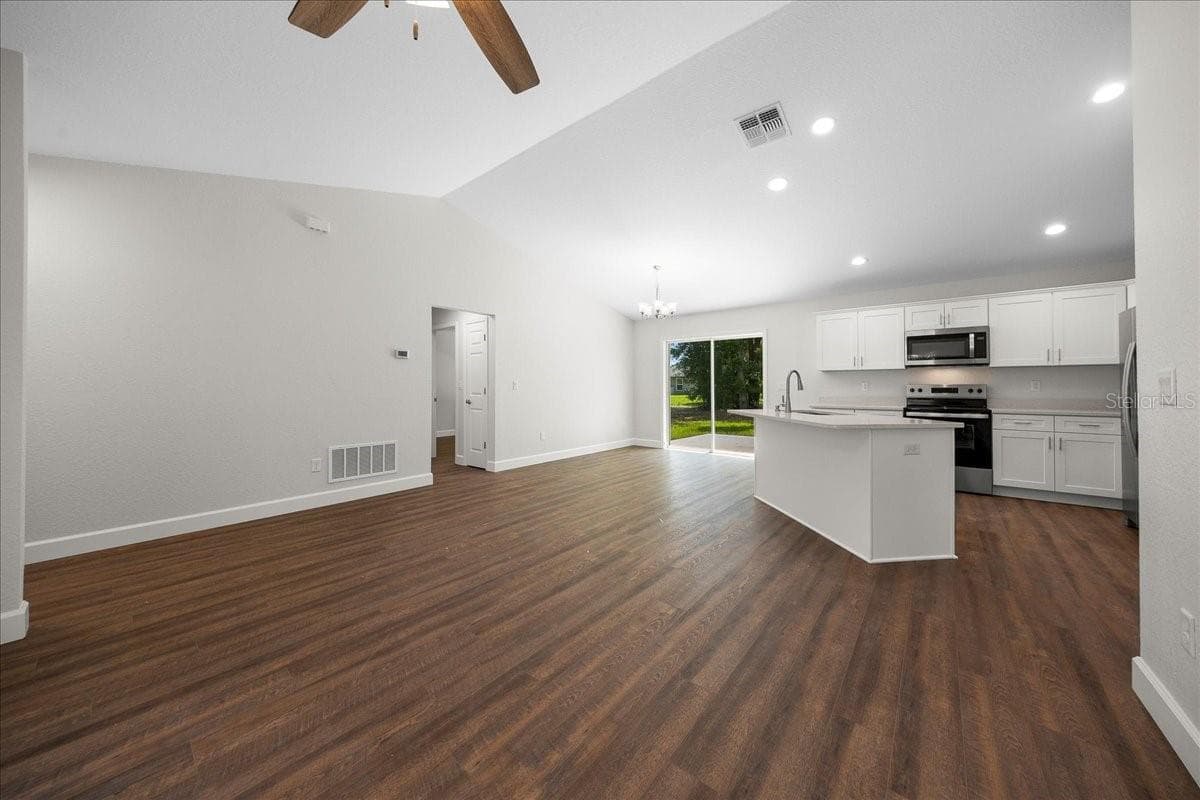 Single Family Residence at 13413 SE 101ST TER, BELLEVIEW, photo 13 of 36