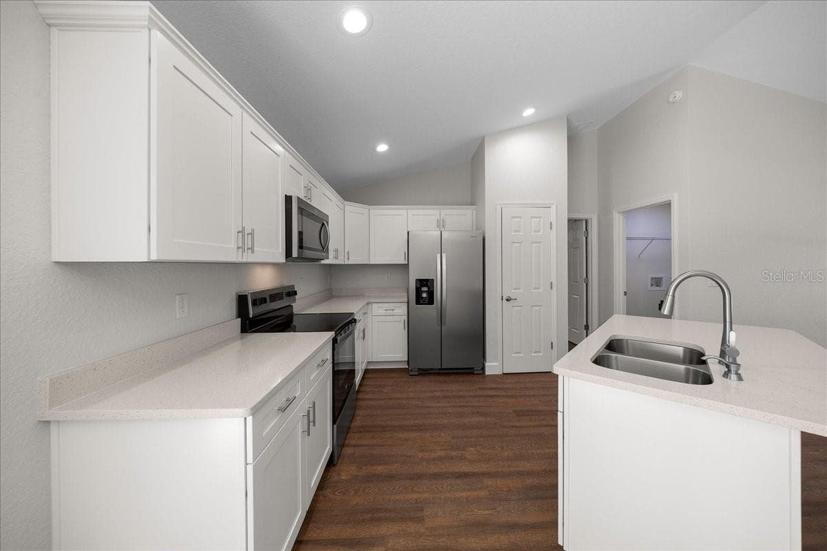 Single Family Residence at 13413 SE 101ST TER, BELLEVIEW, photo 15 of 36
