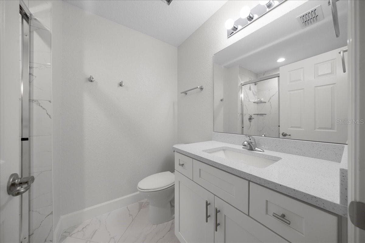 Primary Bathroom With Walk In Shower - 13413 SE 101ST TER, BELLEVIEW