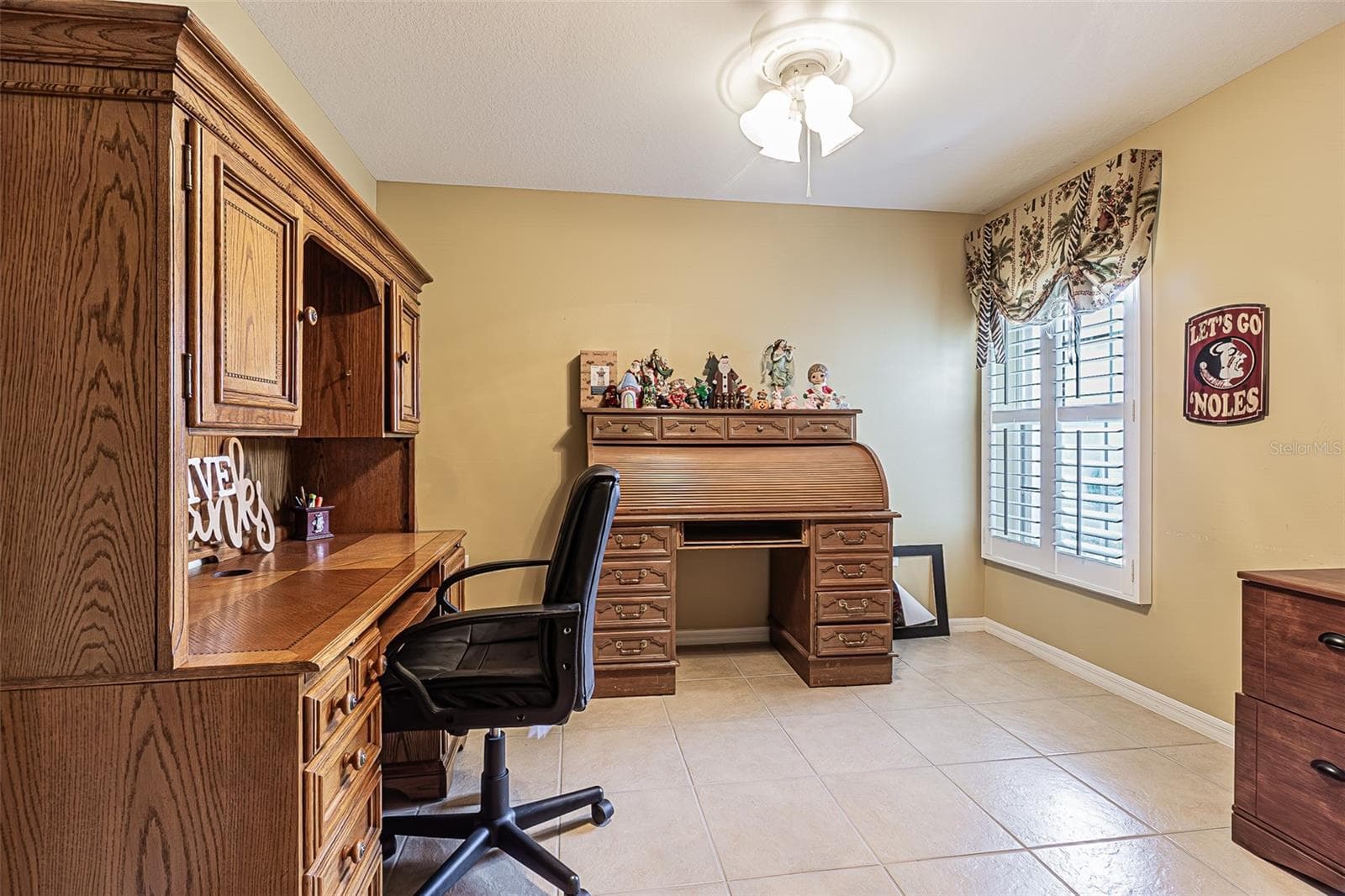 3rd bedroom set up as office - 29435 SNAP HOOK DR, SAN ANTONIO