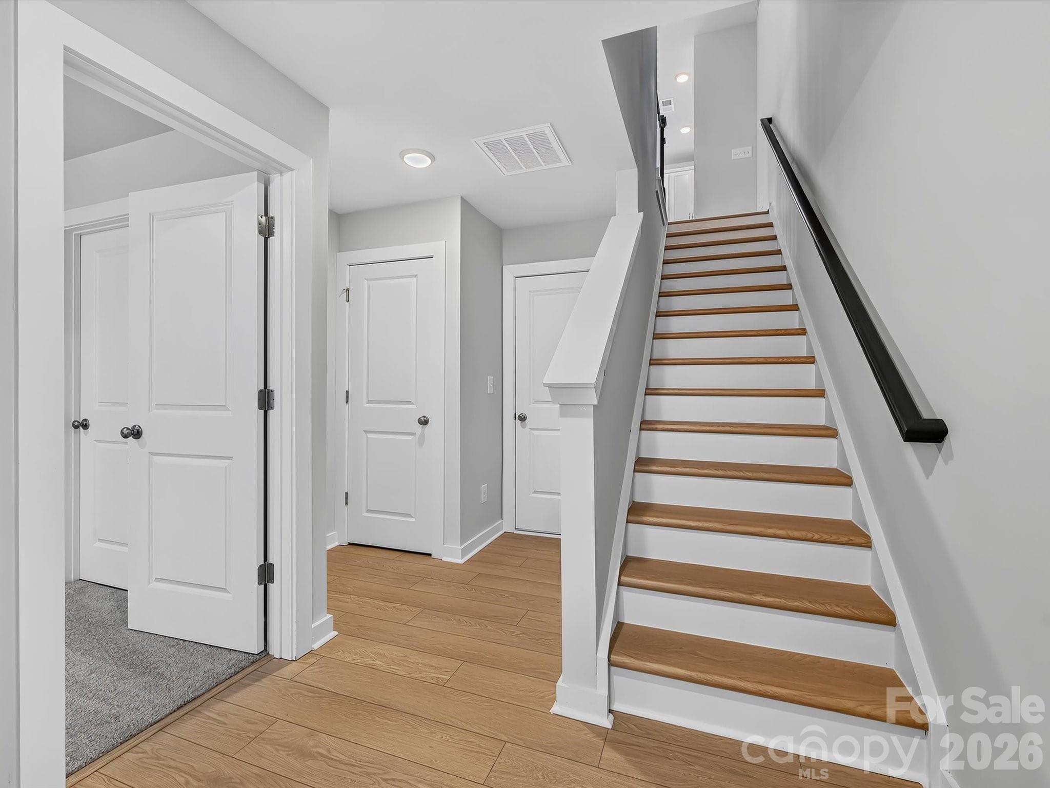 Townhouse at Charlotte, photo 8 of 31