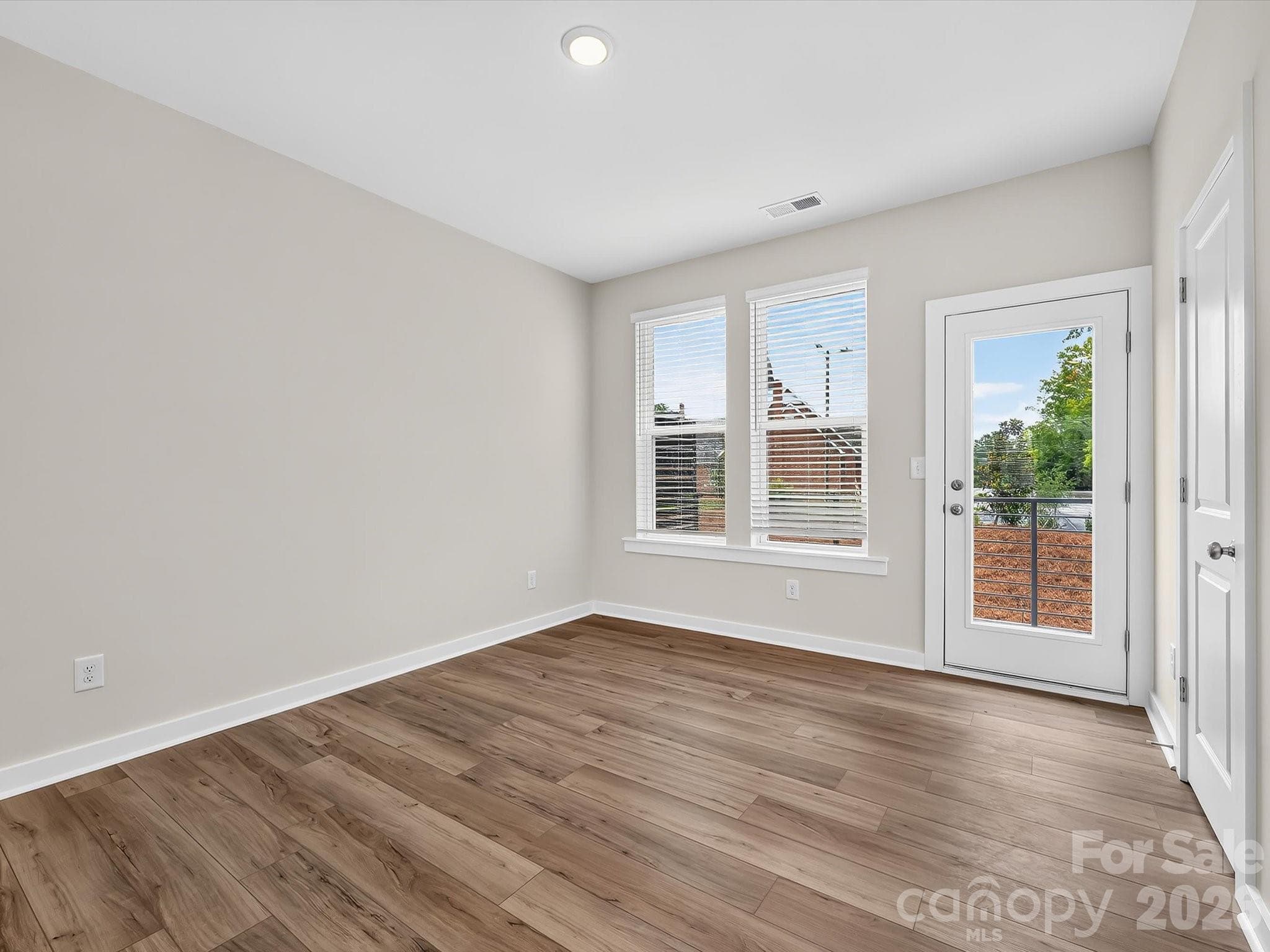 Townhouse at Charlotte, photo 9 of 29
