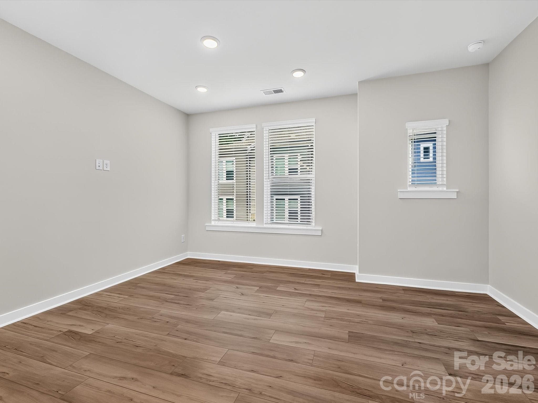 Townhouse at Charlotte, photo 10 of 29