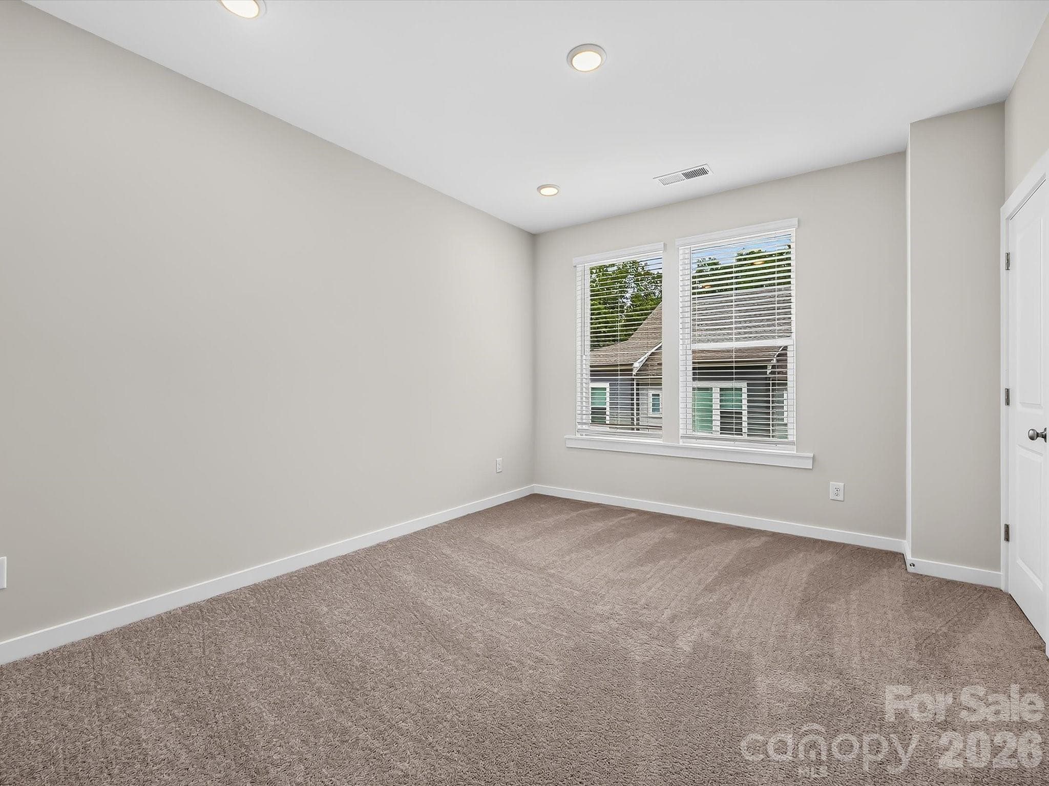 Townhouse at Charlotte, photo 20 of 29