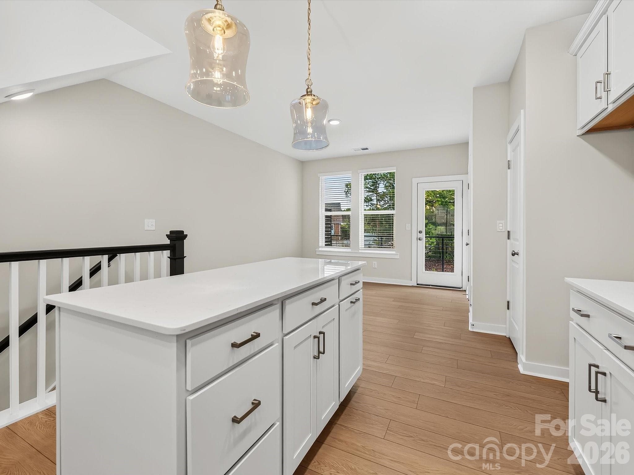 Townhouse at Charlotte, photo 4 of 33