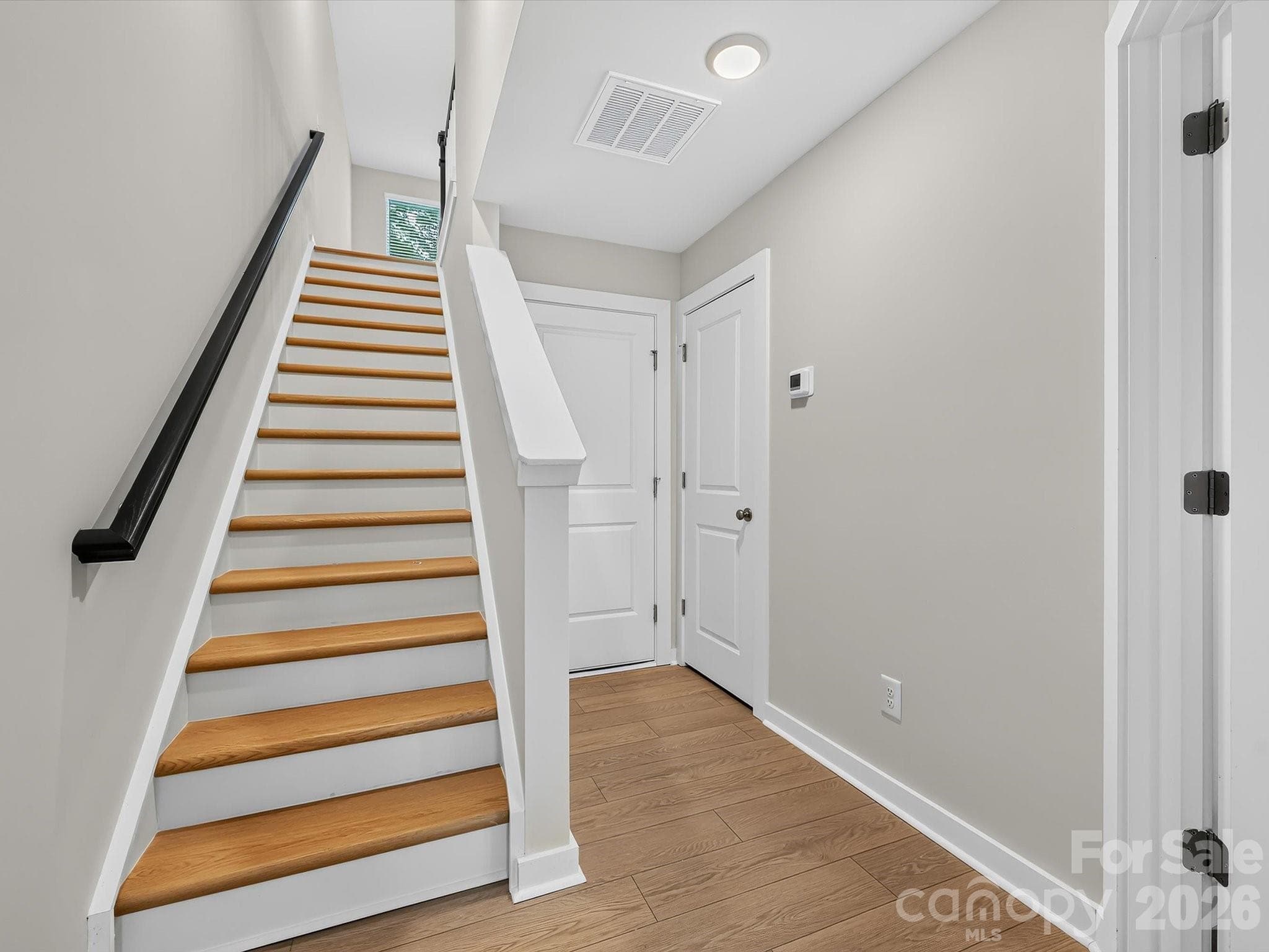 Townhouse at Charlotte, photo 8 of 33