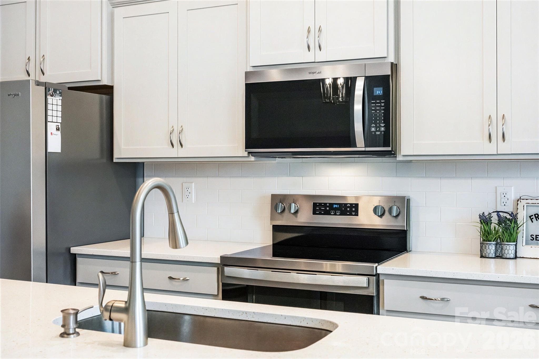 This stove has Air Fry & Air Bake Mode. - 608 Cassidy Court, Clover