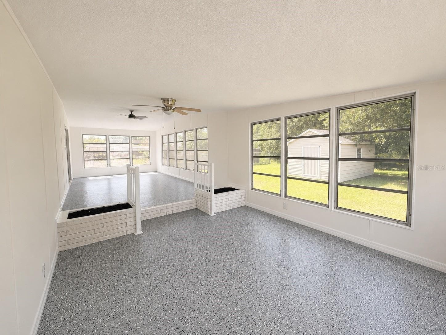 Manufactured Home at 347 CANAL CT, LAKE WALES, photo 21 of 28