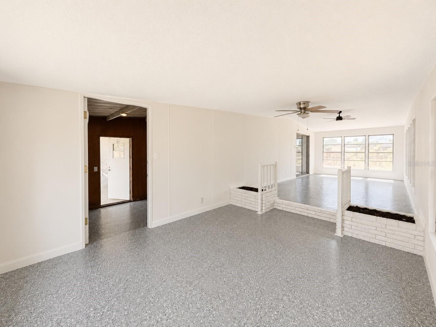 Manufactured Home at 347 CANAL CT, LAKE WALES, photo 22 of 28