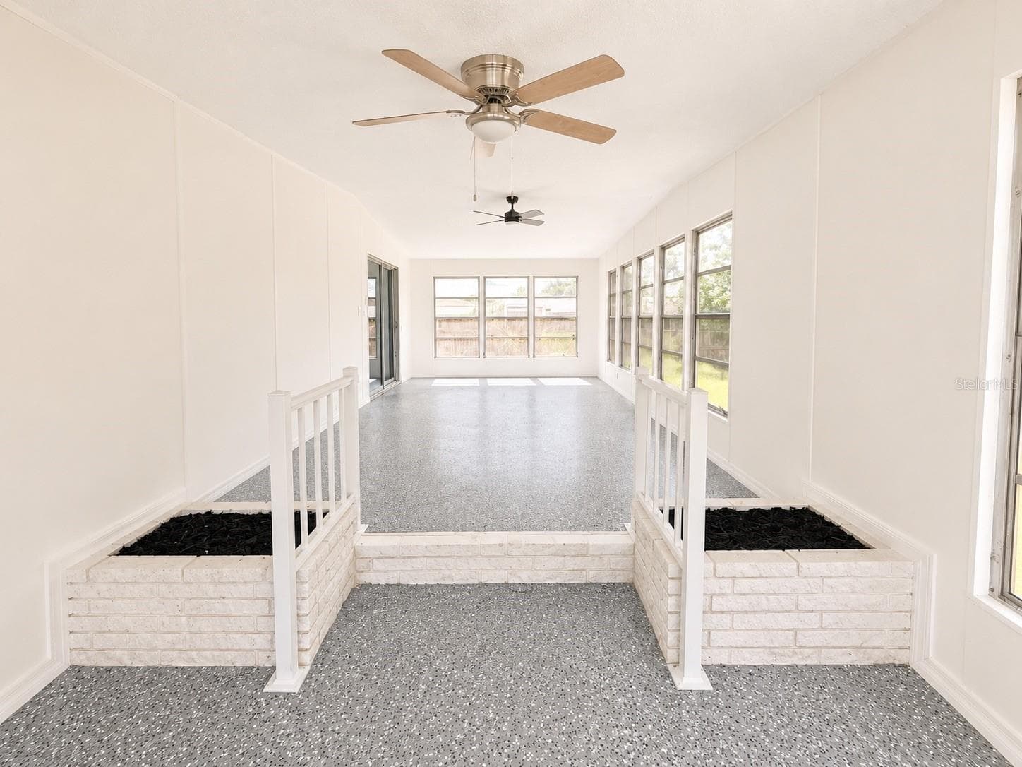 Manufactured Home at 347 CANAL CT, LAKE WALES, photo 23 of 28