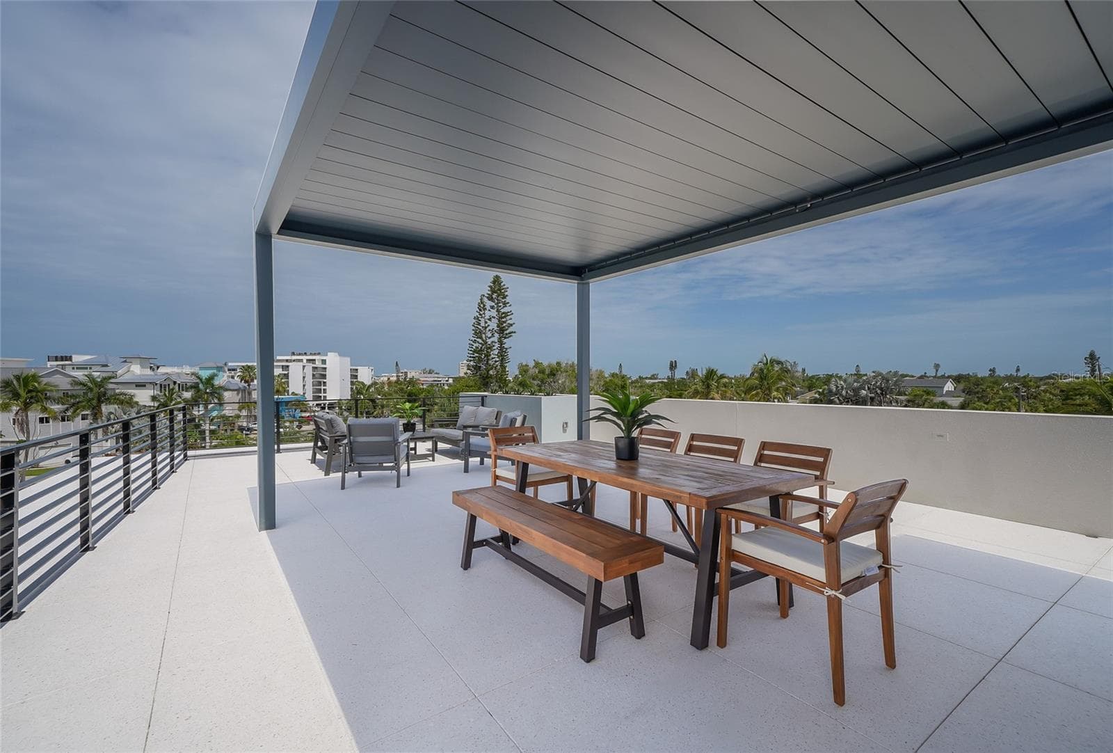 Single Family Residence at 5547 AVENIDA DEL MARE, SARASOTA, photo 8 of 48