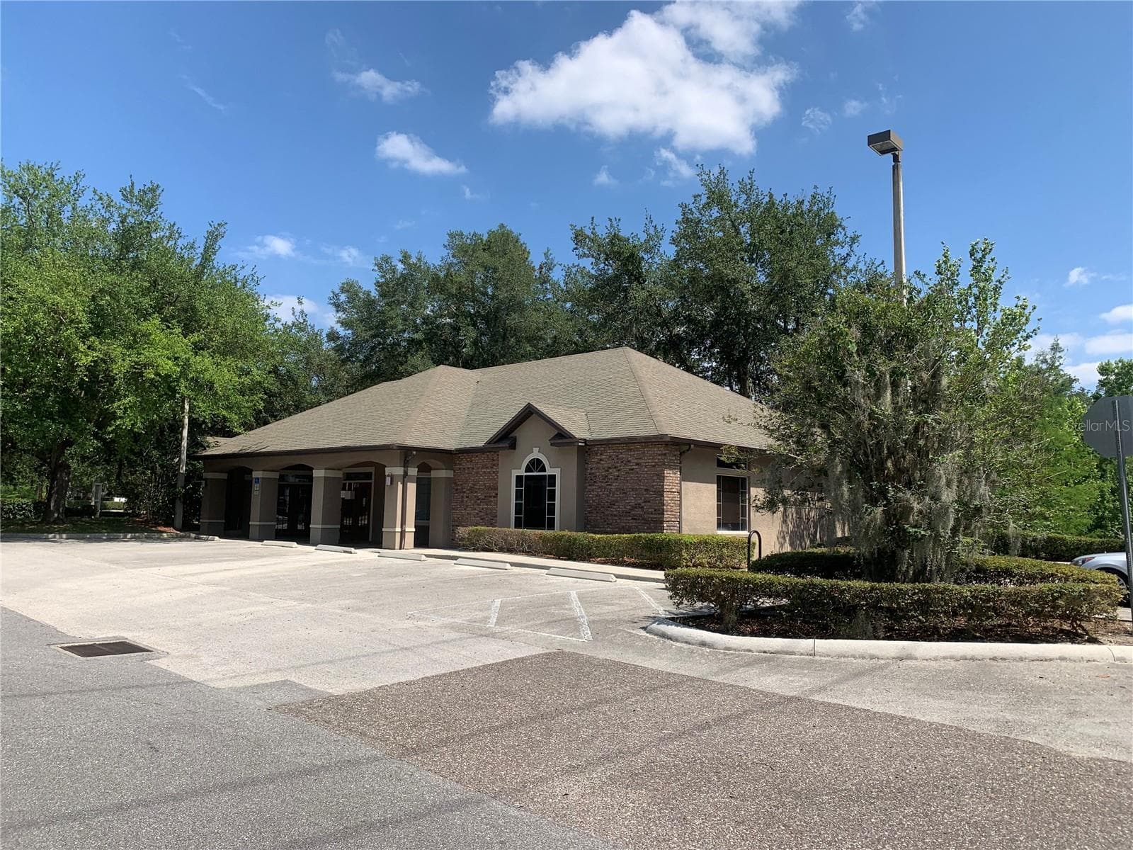 Medical Office at 25 WINDSORMERE WAY, OVIEDO, photo 2 of 5