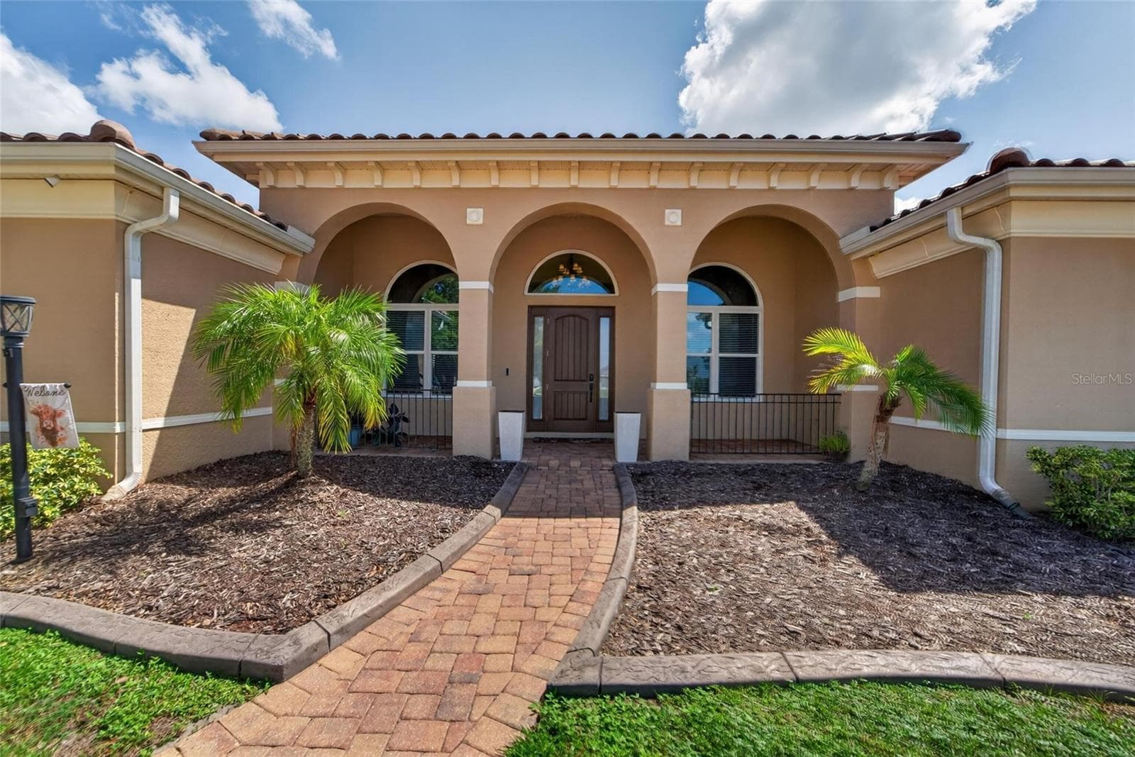 Single Family Residence at 5207 LAKE VENICE DR, WIMAUMA, photo 3 of 68