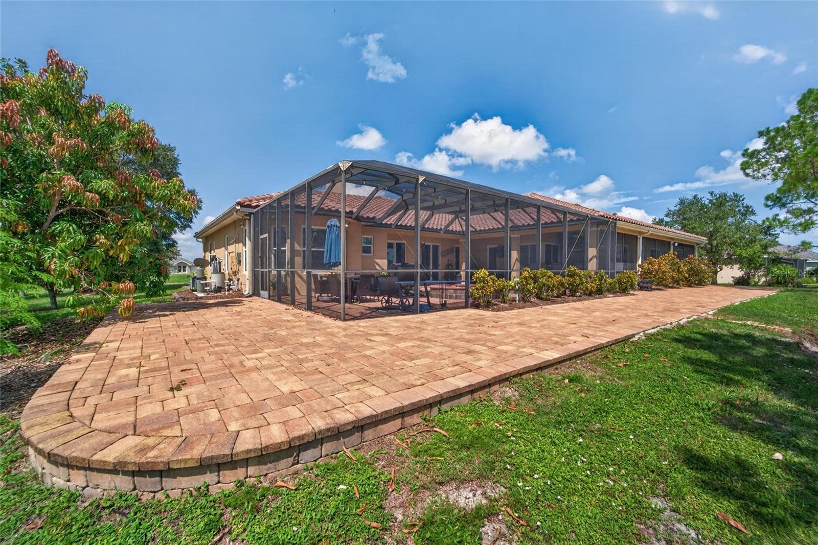 Single Family Residence at 5207 LAKE VENICE DR, WIMAUMA, photo 57 of 68