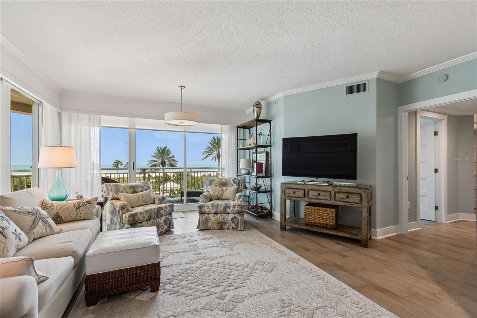 Condominium at 1170 GULF BLVD #403, CLEARWATER BEACH, photo 8 of 100
