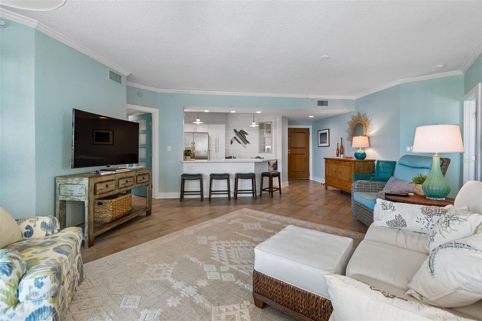 Condominium at 1170 GULF BLVD #403, CLEARWATER BEACH, photo 11 of 100