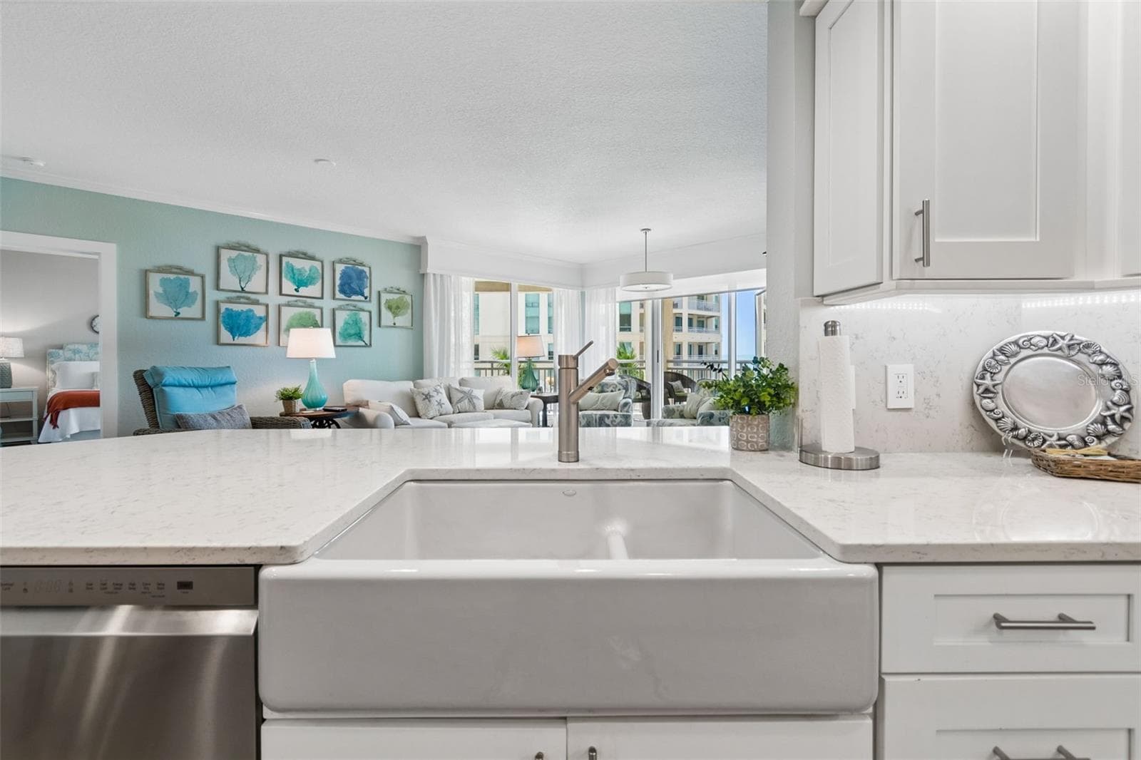 Condominium at 1170 GULF BLVD #403, CLEARWATER BEACH, photo 21 of 100