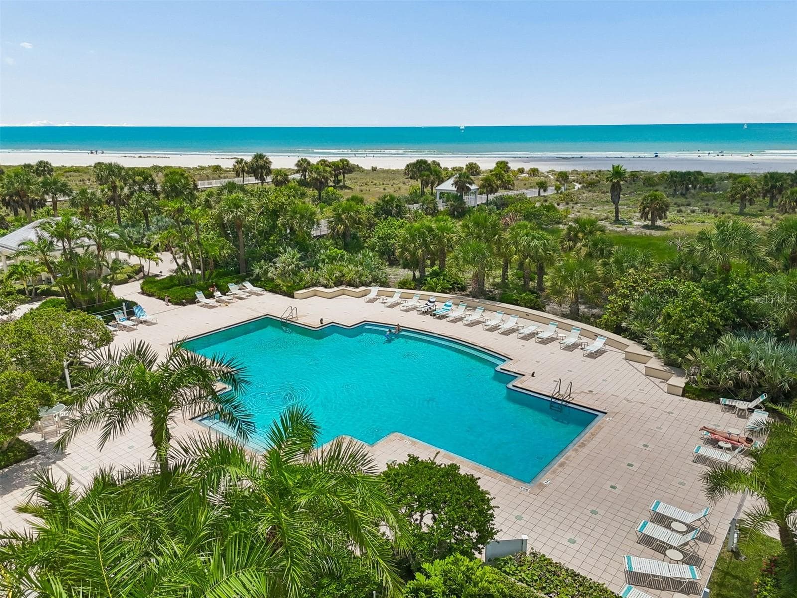 Condominium at 1170 GULF BLVD #403, CLEARWATER BEACH, photo 98 of 100