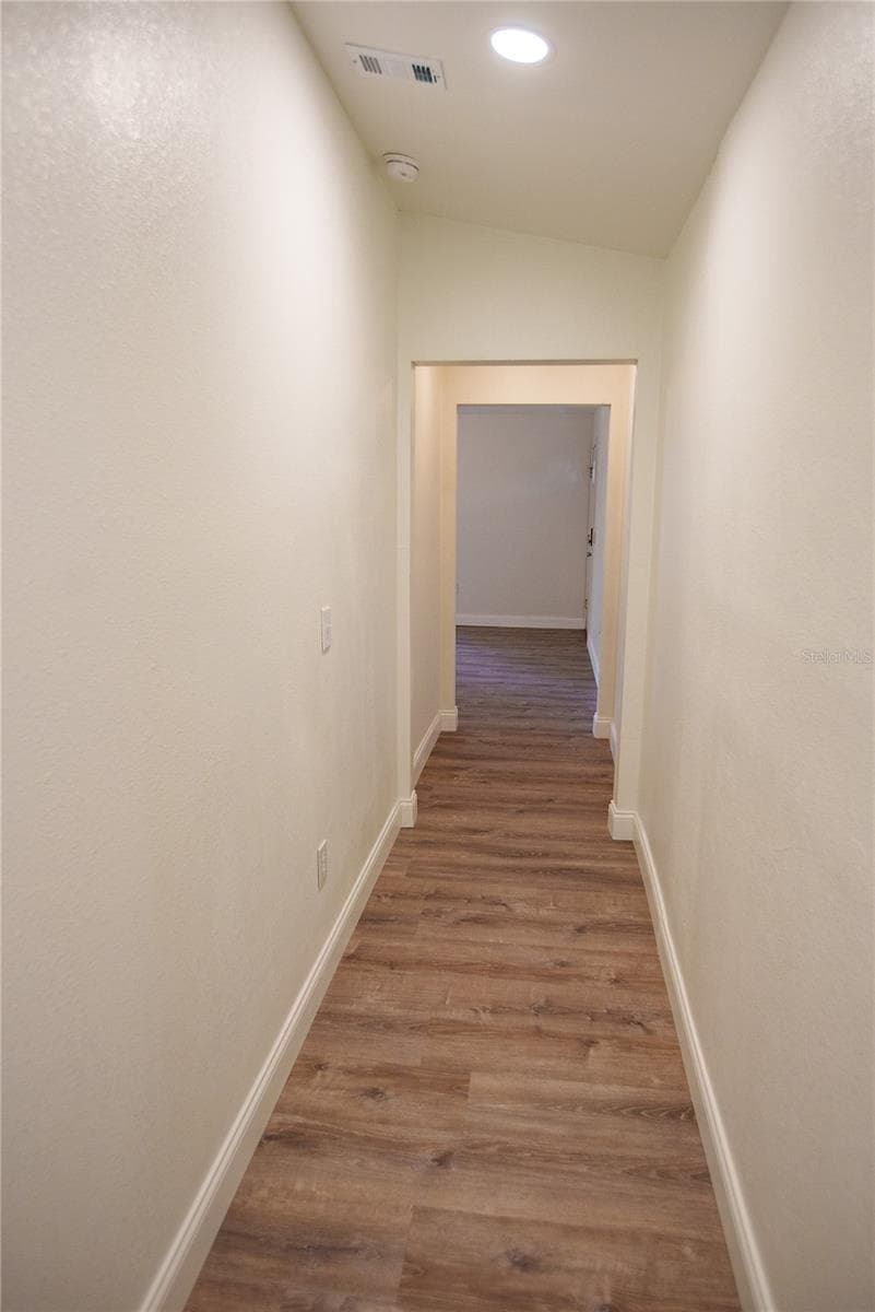 Hallway to Owner's Suite - 25518 NW COUNTY ROAD 241, ALACHUA