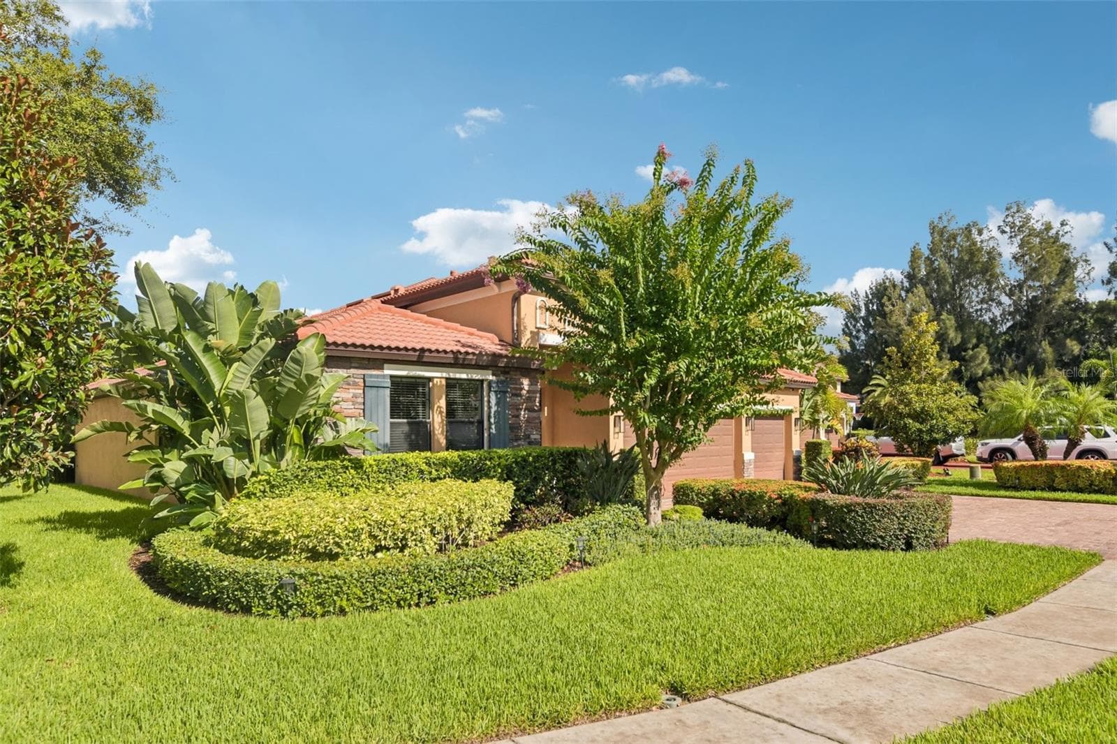Single Family Residence at 4586 GRAND LAKESIDE DR, PALM HARBOR, photo 10 of 65