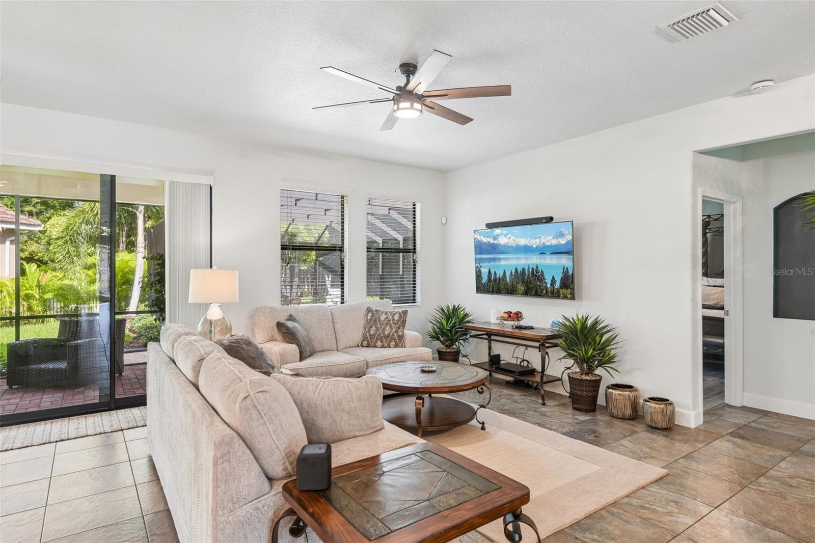 Single Family Residence at 4586 GRAND LAKESIDE DR, PALM HARBOR, photo 16 of 65